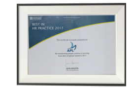 {"en": "Best in HR Practice 2017", "id": "Best in HR Practice 2017"}